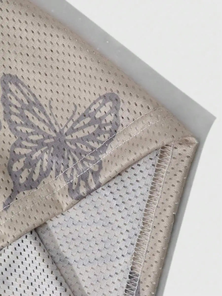 Men's Oversized Mesh Jersey Tee with Bold Number Print and Butterfly Pattern, Red & Cream V-Neck Streetwear Top