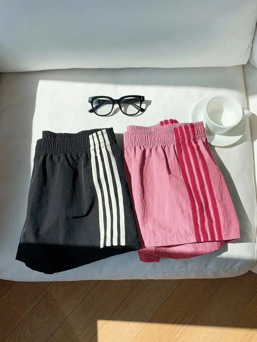 2pcs Women's Side Stripe Elastic Waist Loose Sports Shorts, Summer Casual Streetwear, Black & Green