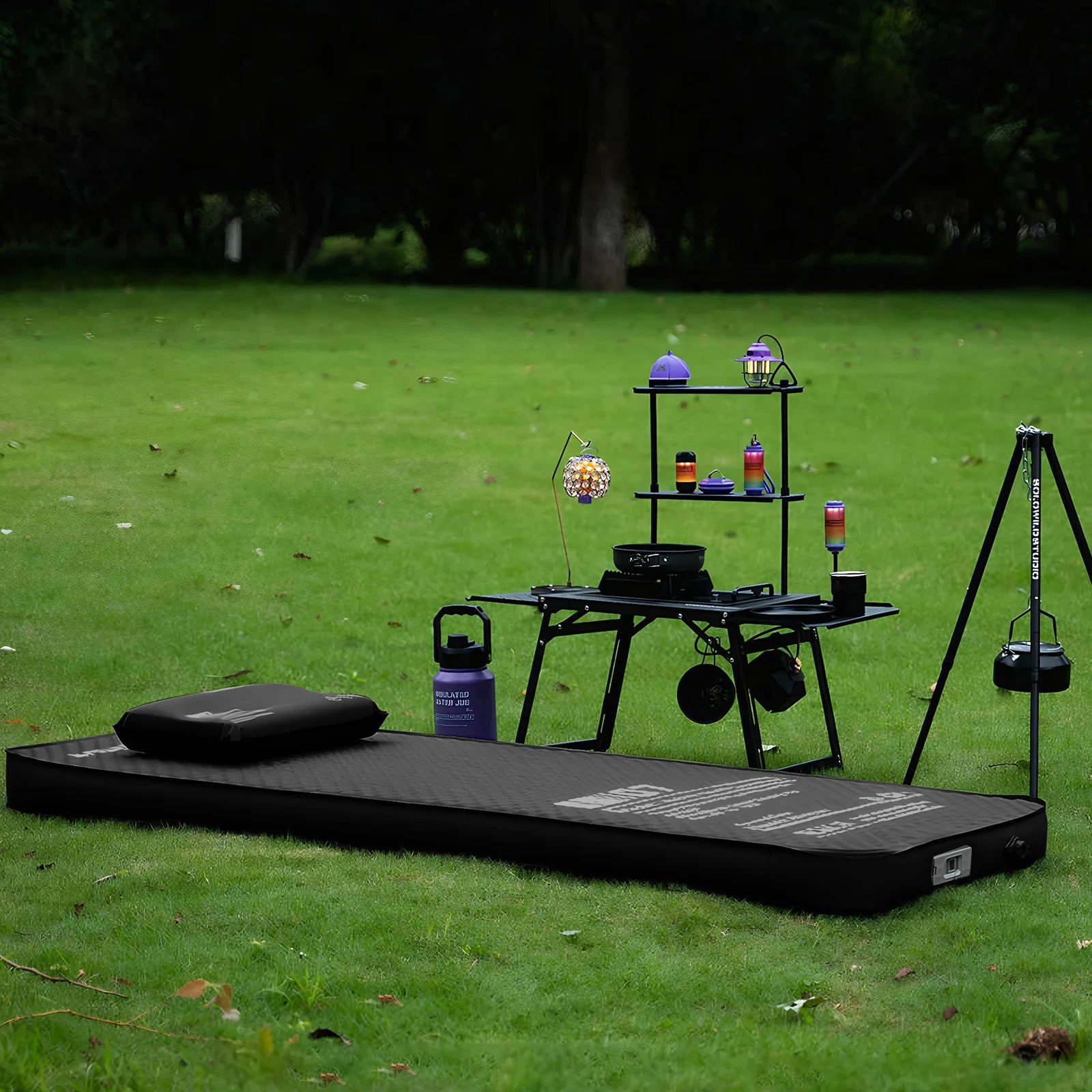 Single Inflatable Sleeping Mat with Pump Automatic Inflatable Mat Compact Camping Air Mattress for Backpacking Hiking Beach Tent